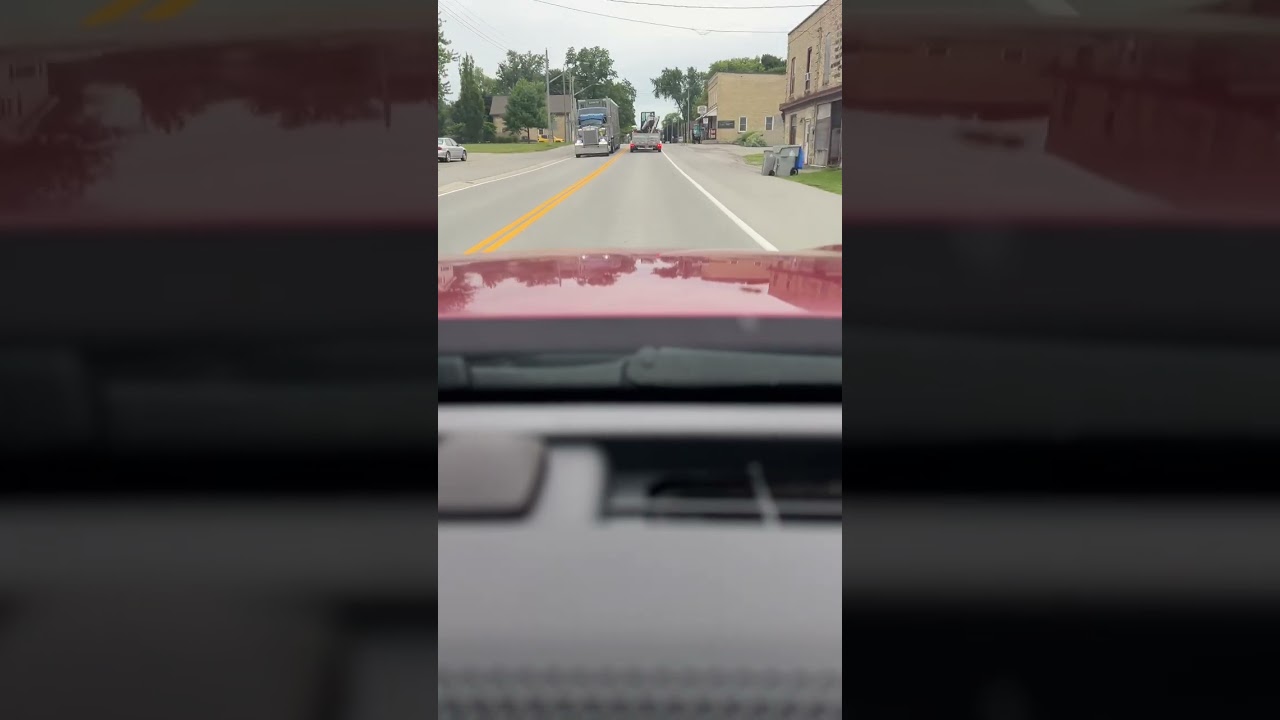 London Area Bad Drivers - cyclist on 80kph road on long weekend + driver turns with no turn signal?
