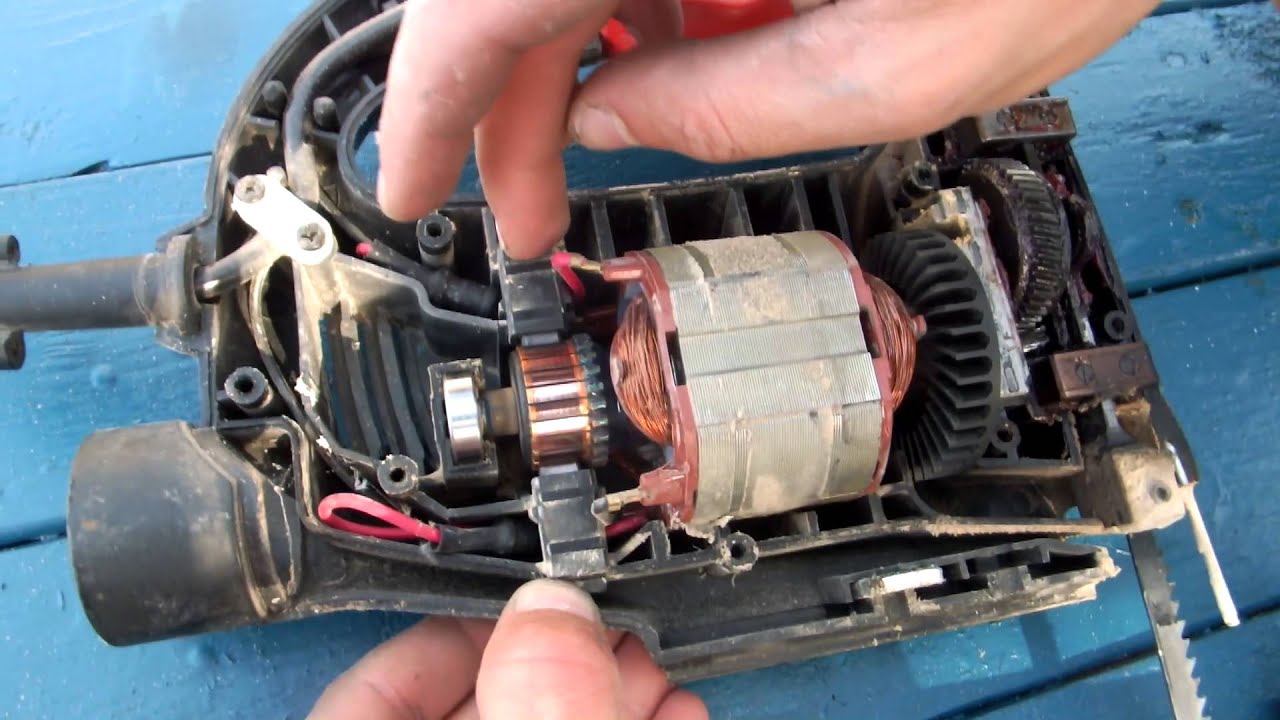 Tutorial demontare fierastrau pendular Skil
