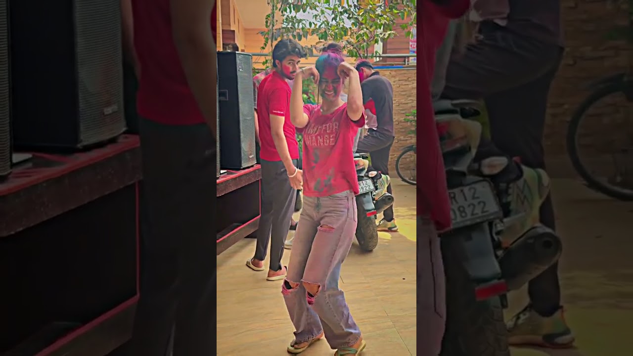 Dance nhi rukna chaiye 😁😂 