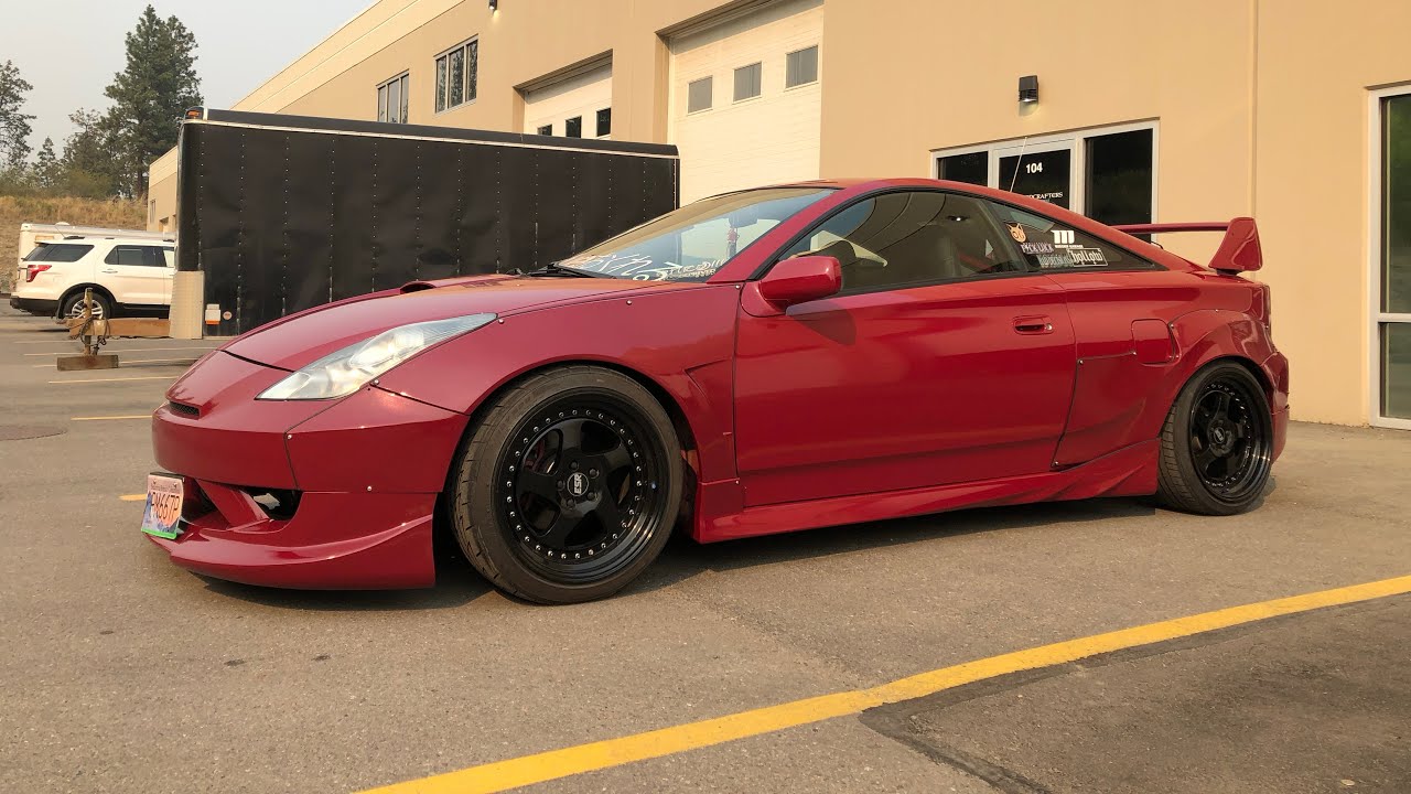 Wrapping a widebody Toyota Celica