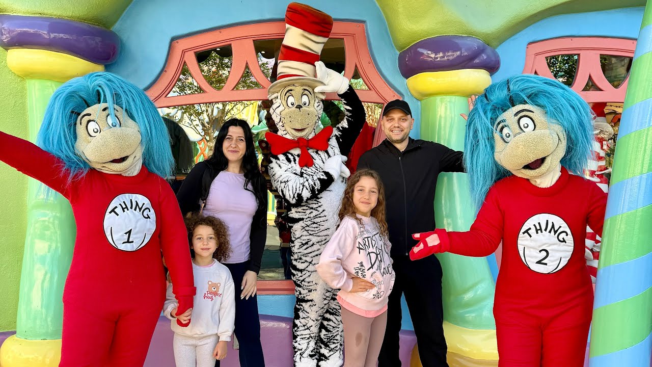 Sierra and Rhia Fun Trip To Universal Studios  Florida - kids attractions 