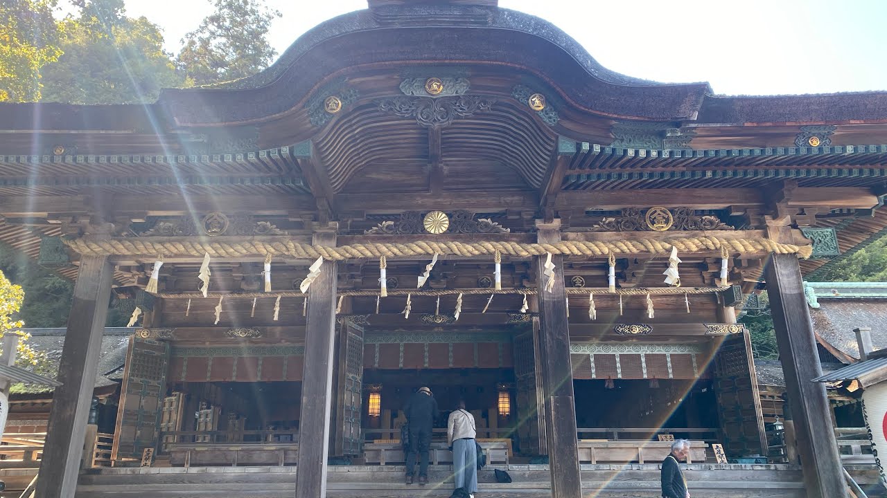 MaoT World Reviews  is live from Konpira Shrine #japan #shrine
