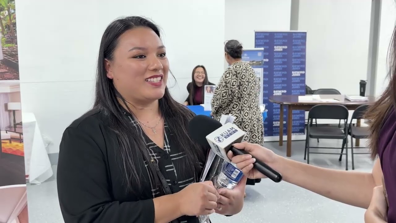 Ярмарка вакансий, вызвавшая смешанные чувства у более чем 100 сотрудников DFS, столкнувшихся с ув...