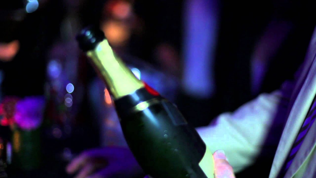 The Global Party Movie Travolta Frankfurt