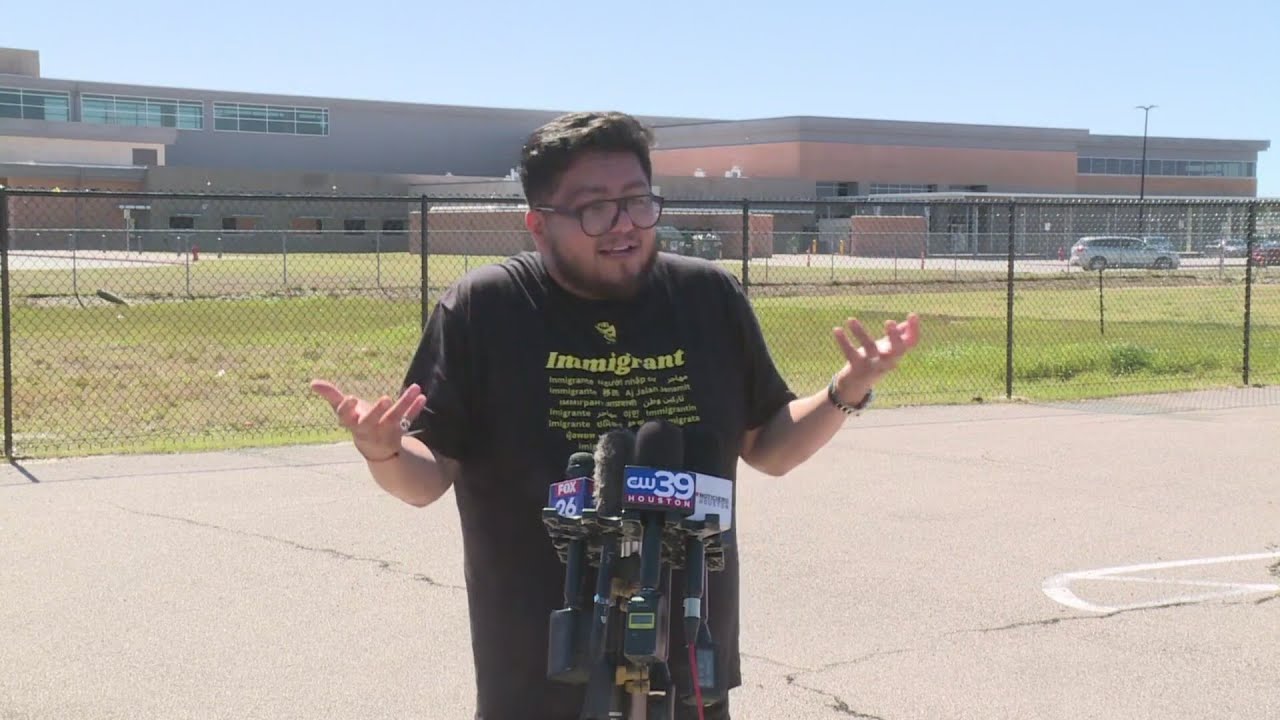 Local community fears rise after ICE raids; FIEL Houston addressing concerns | CW39
