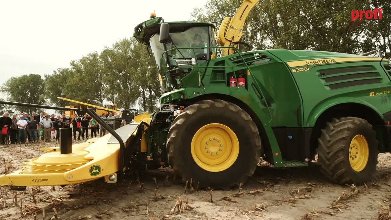 Zobacz w pracy sieczkarnię John Deere 8300i na pokazie w Wilkowicach!
