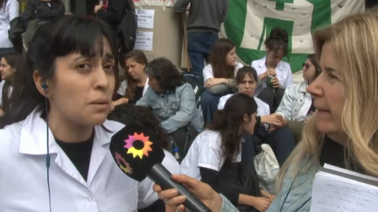 Médicos del Hospital Bonaparte alertan de los riesgos que corren los pacientes si cierran