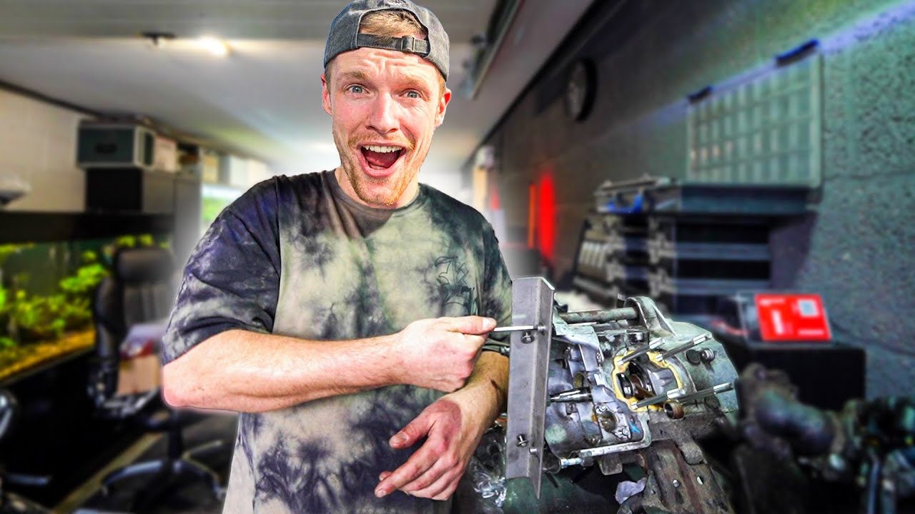 ENZO KNOL ZIJN BROMMER OPVOEREN!