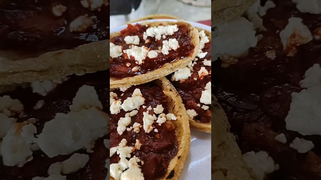 #reel Salsa de GUAJILLO #cocinandoconlauren #pelliscadas #memelas #vamosacomer #quierocomer #abuela