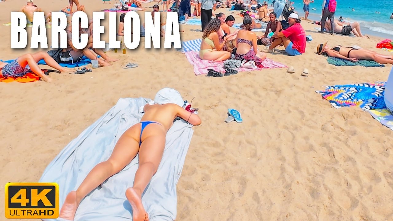 (Beach walk)What's hidden on Barcelona's beach? (You won't believe it)