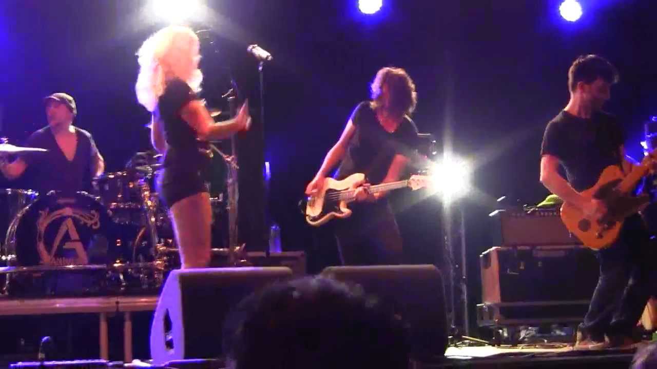 Anneke van Giersbergen   Here comes the rain again