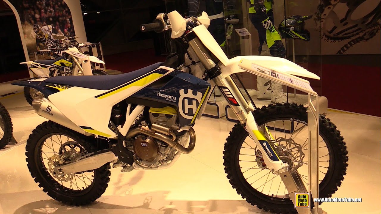 2016 Husqvarna FC 250 - Walkaround - 2015 Salon de la Moto Paris