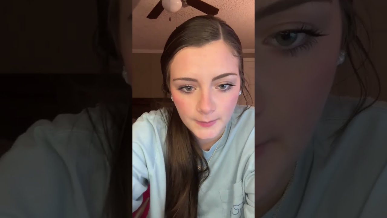 Babes 😘 #beautiful #periscope #vlog #share #broadcast