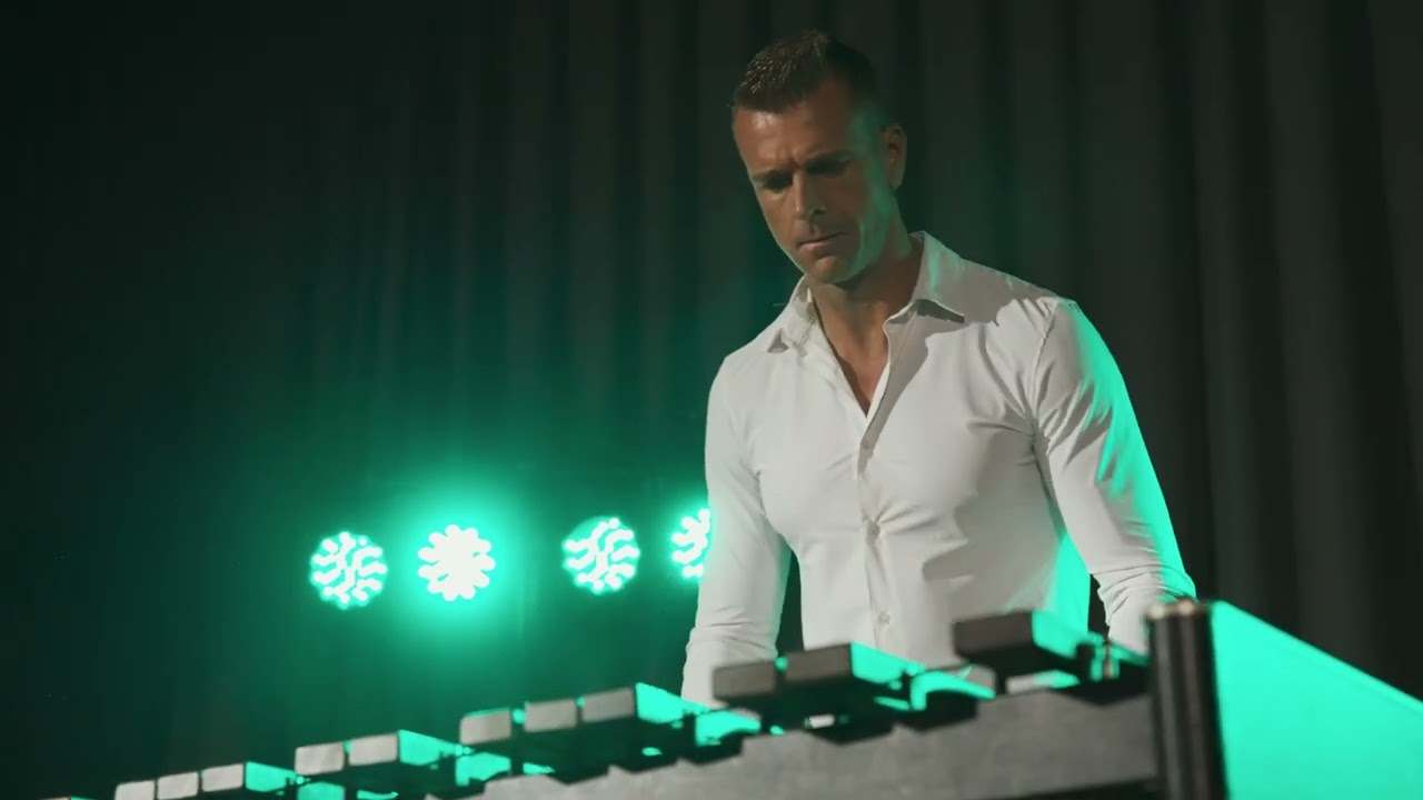 MADARASZ SYMPHONIC: A DAR&Aacute;ZS &Eacute;S A DONG&Oacute;