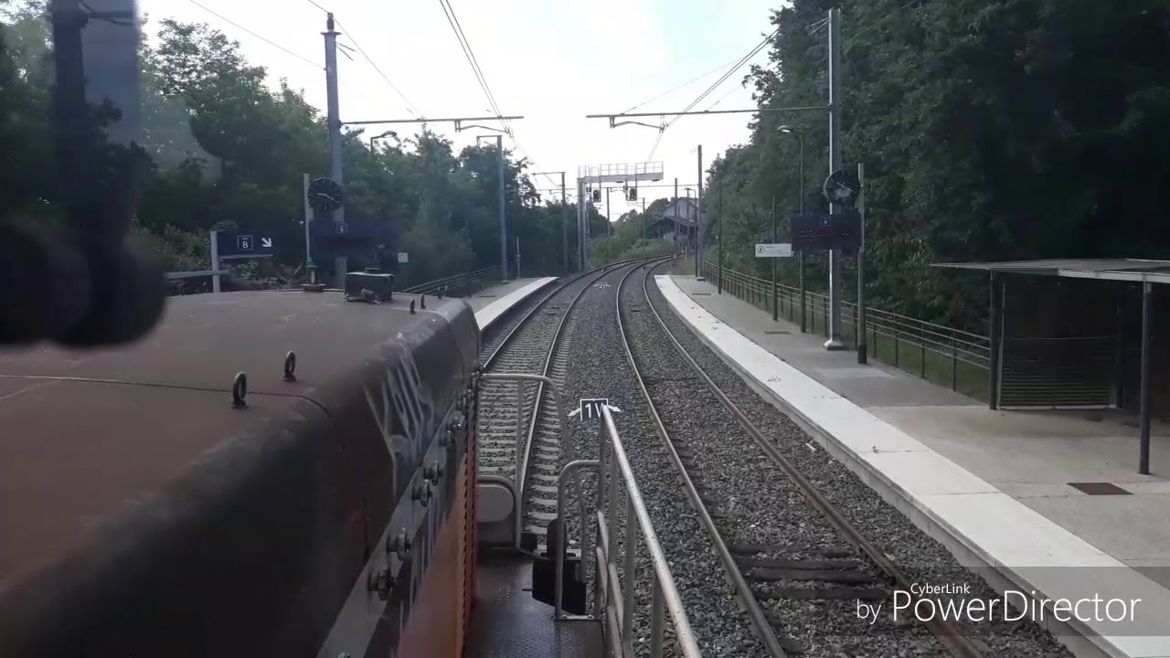Voyage de Tassin à Brignais avec la y8000 desherbeur