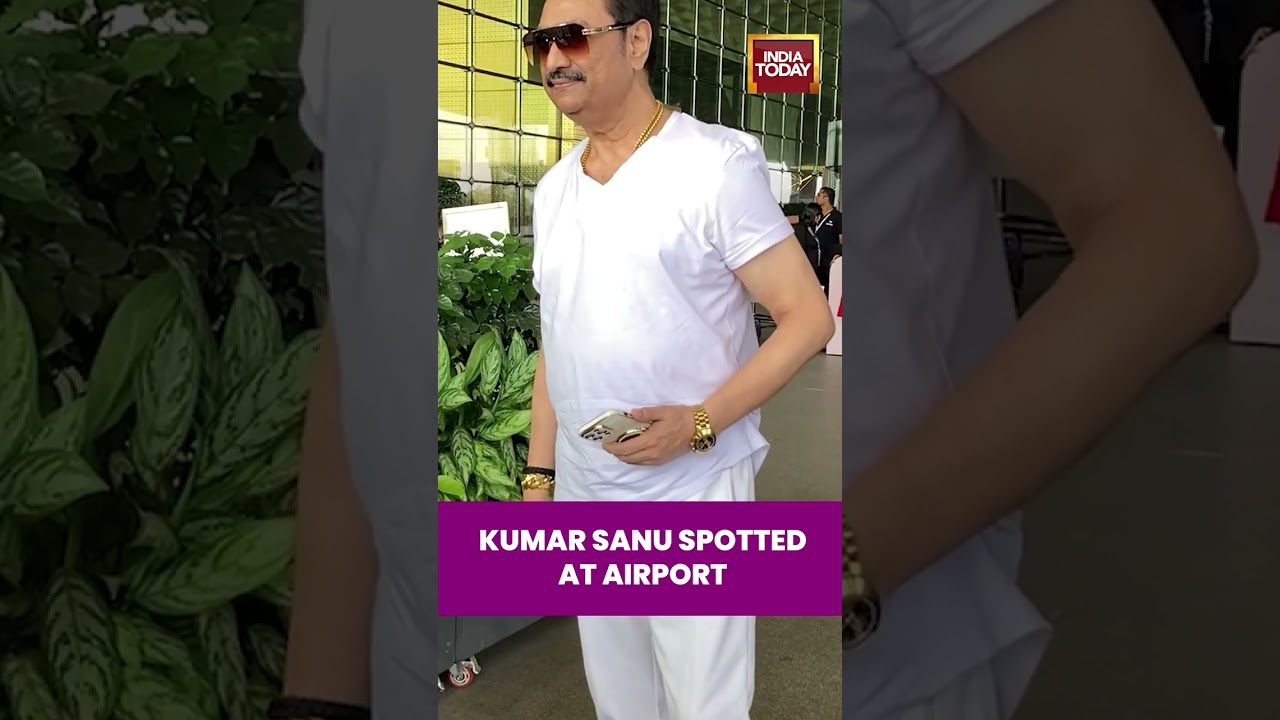 Kumar Sanu Spotted at Airport | Singer&rsquo;s Casual Look Wins Hearts