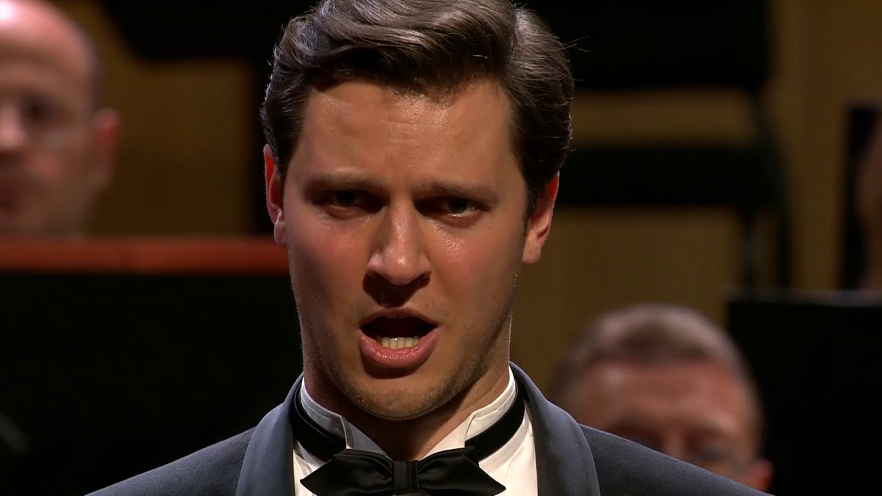Hector Berlioz - Voici des roses (La Damnation de Faust op.24)