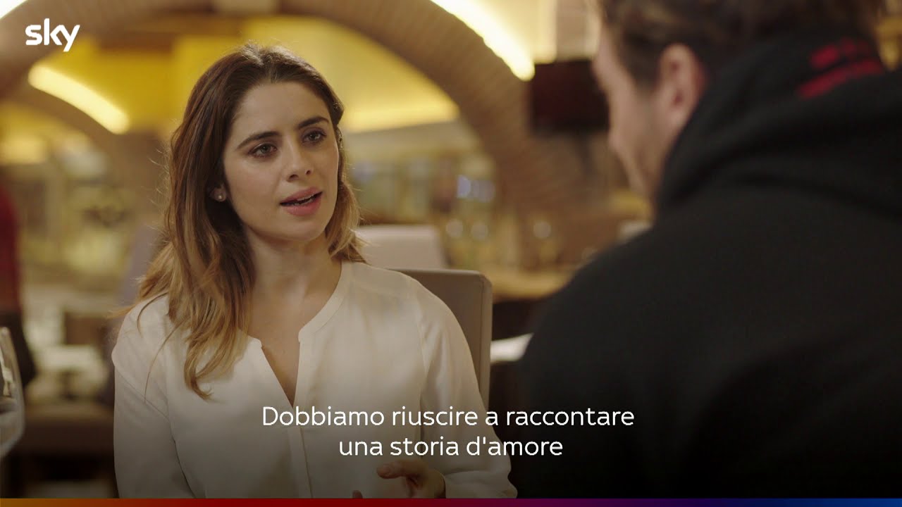 Speravo de mor&igrave; prima - Settima Clip con Francesco Totti e Greta Scarano