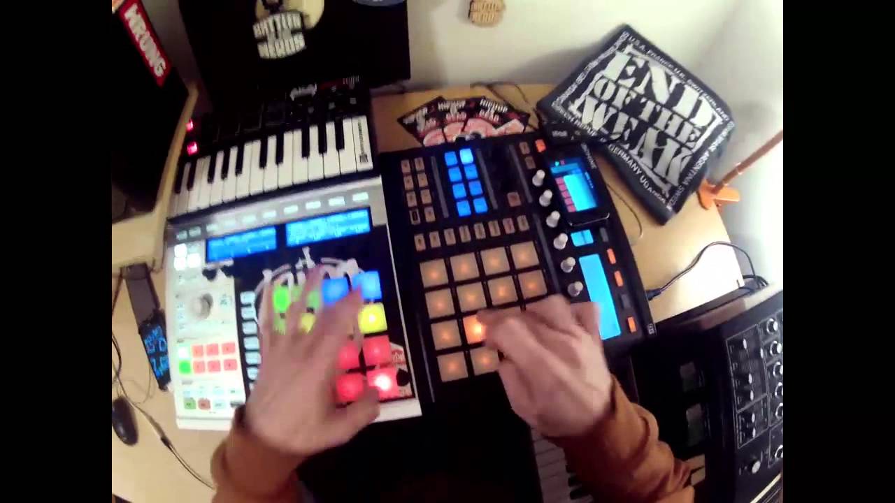 TÉHU - LOOP SESSION #22 on 2 NI Maschine Ipod