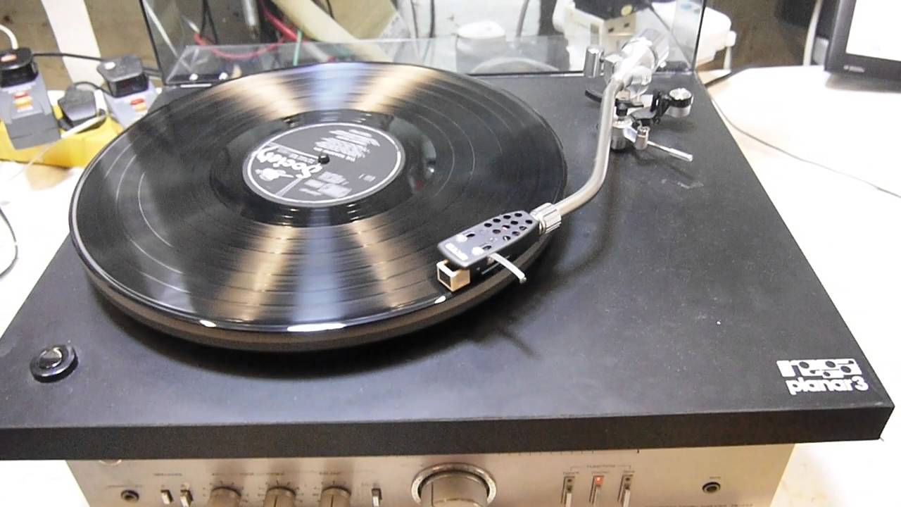 Rega Planar 3 Record player Deck Vinyl Audiophile R200