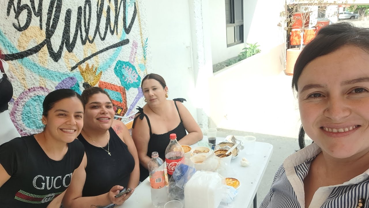 mucho chisme y escandalo