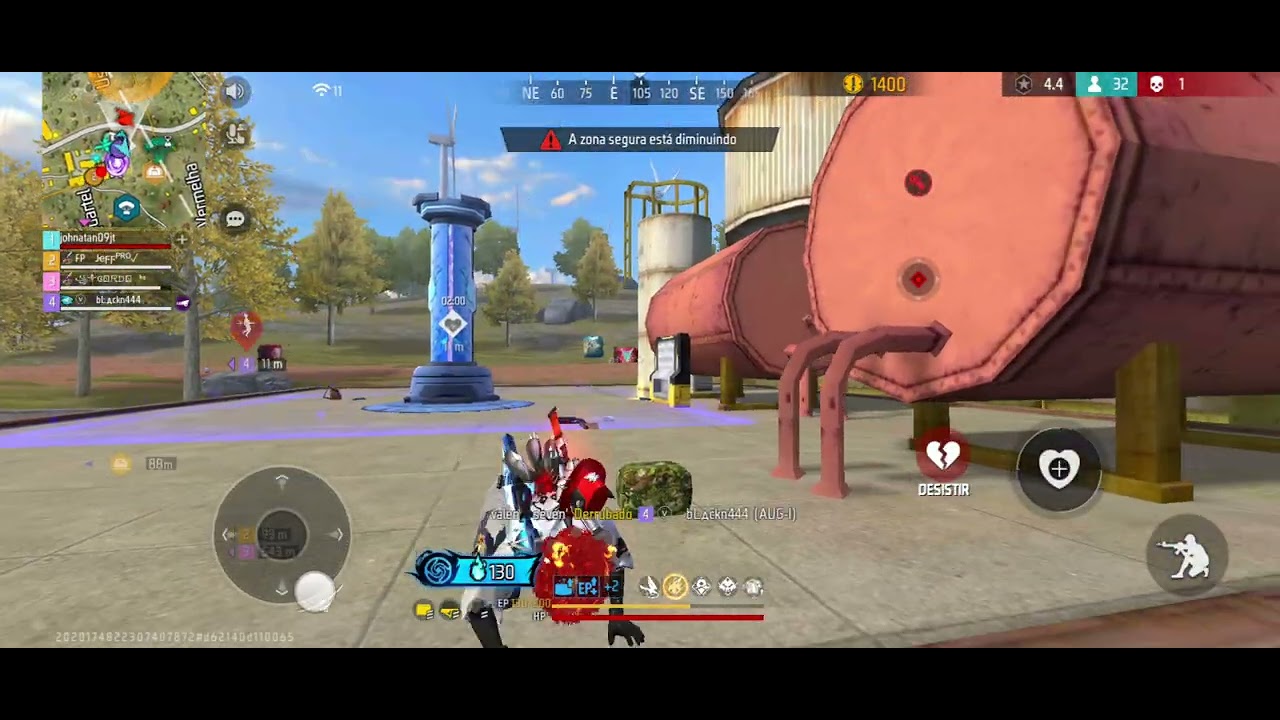 Jogando com amigos da minha equipe de amizade no jogo 