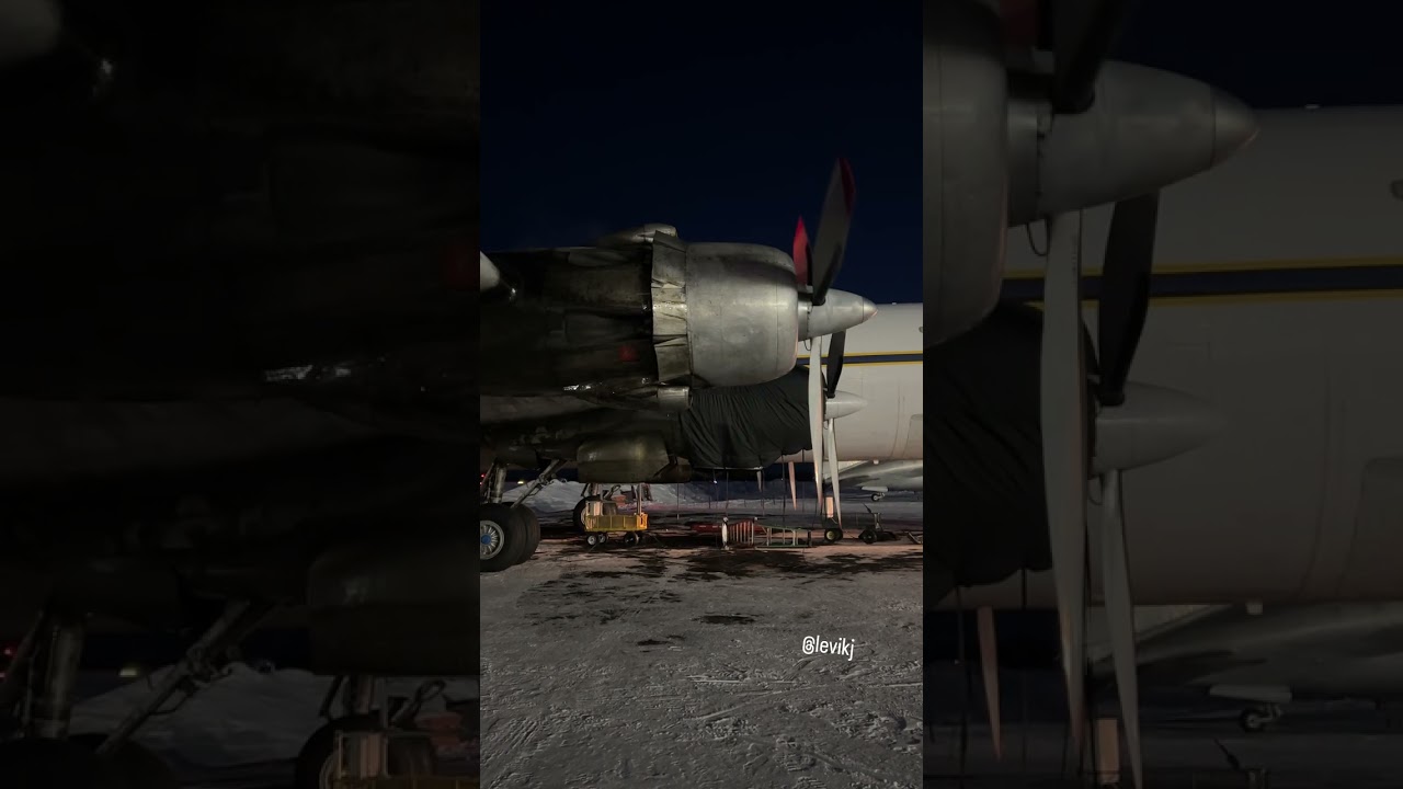 Radial Engine DC-6 startup