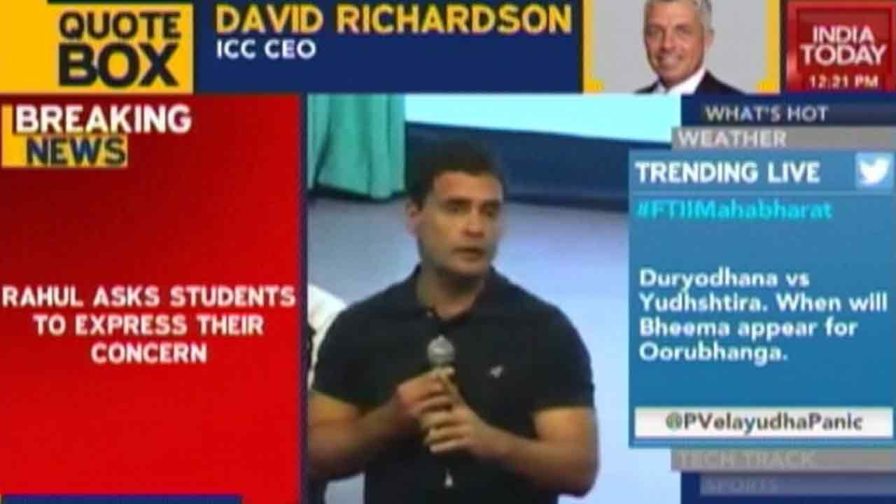 Rahul Gandhi Meets Protesting FTII Students