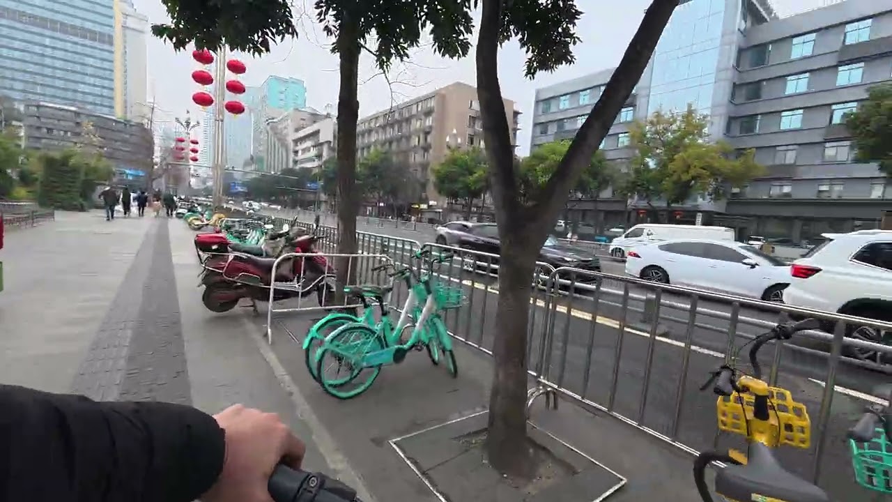 20260204成都 閒晃5  文殊院  Lawson便利店