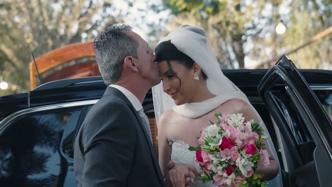 O AMOR NOS UNE AQUI - O Casamento