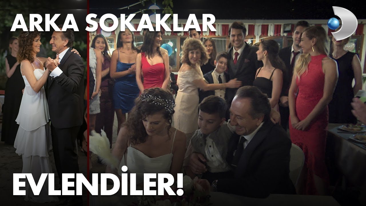 Hüsnü ve Esra evlendi!  Arka Sokaklar 596. Bölüm