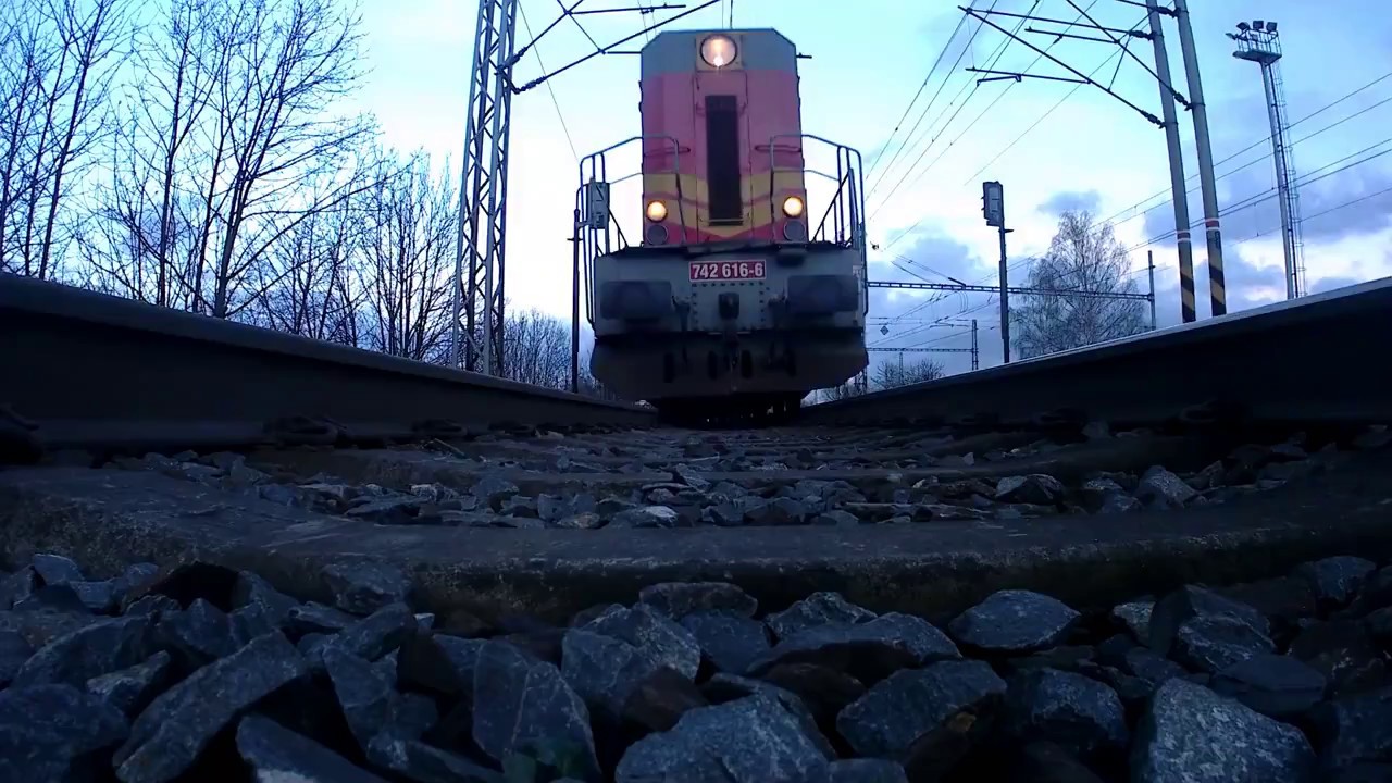 Kamera v kolejišti / Kamera pod vlakem / Camera under the train / *60fps* / 2. část