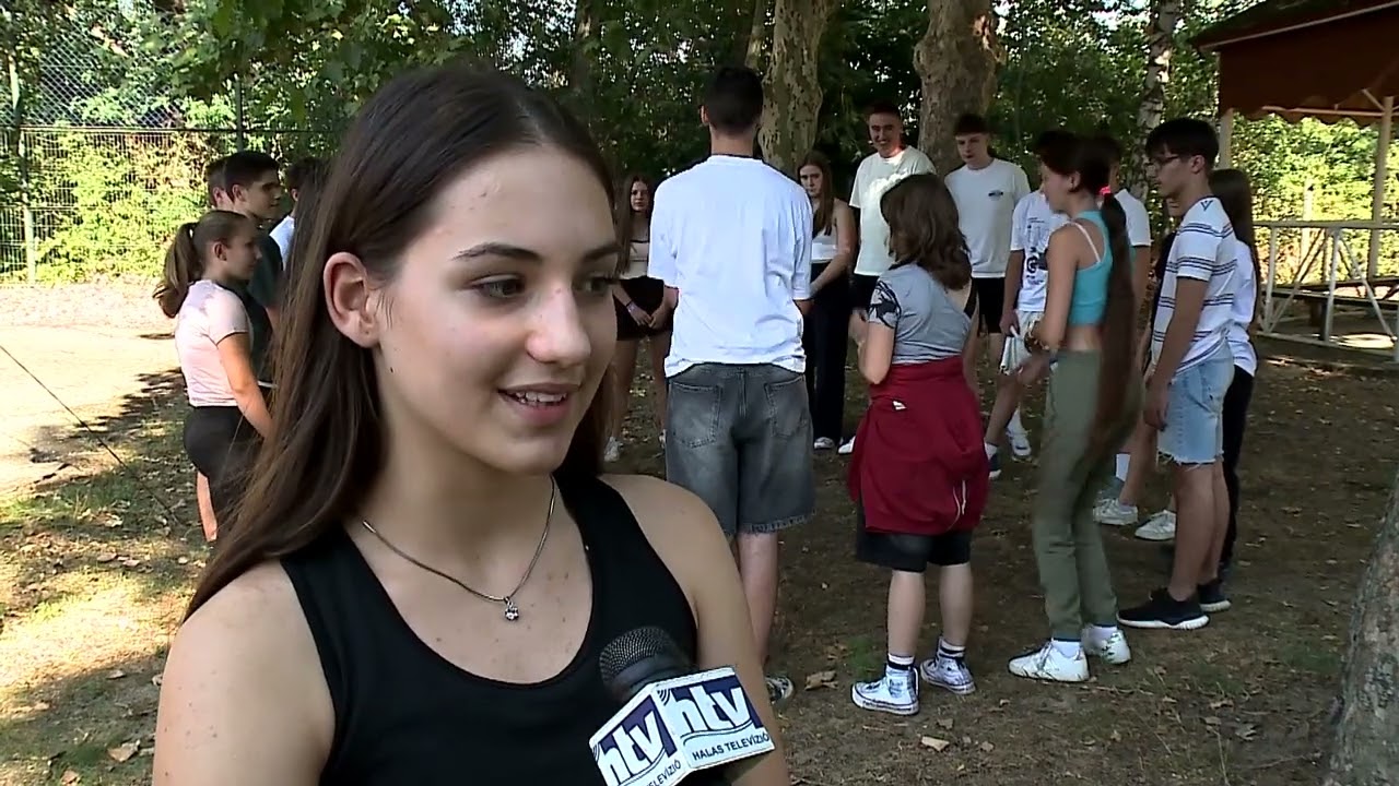 Énekeltek, táncoltak, játszva ismerkedtek a sziládys gólyák (Halas Tv - Hírnapló)