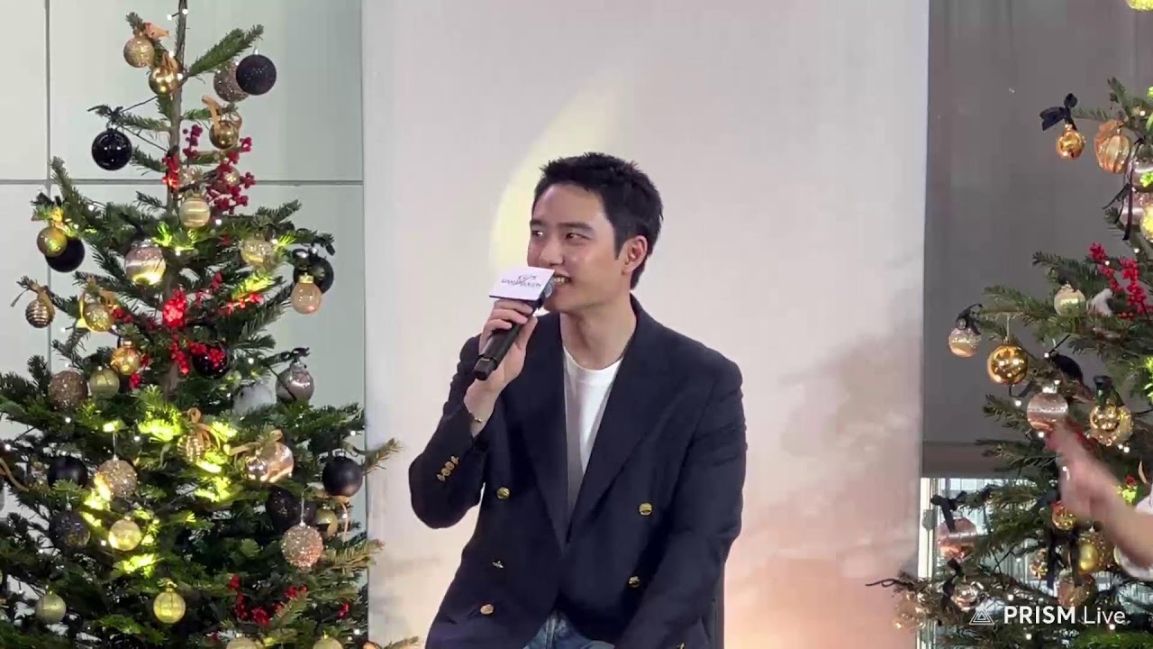 Live.. SIAM PARAGON PRESENTS THE FIRST CHRISTMAS #SiamParagonFirstXmaswithKyungSoo