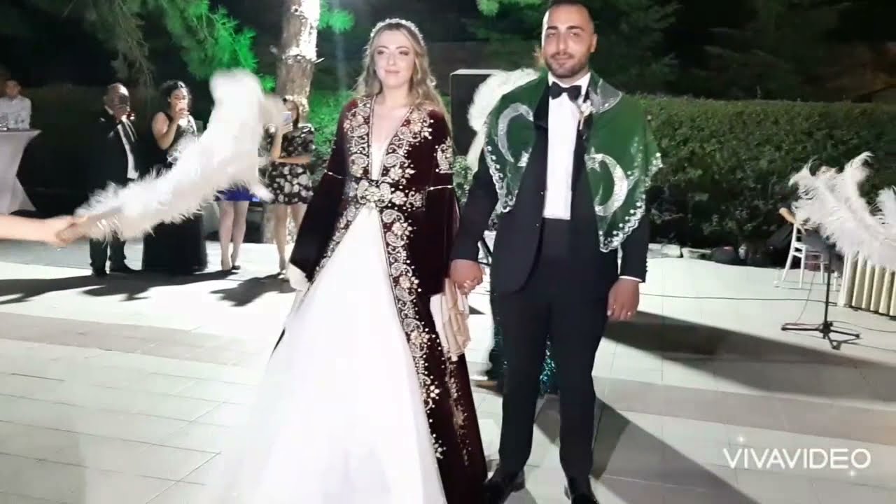 Muhteşem düğün kına girişi ve duak dansı şule ve enes