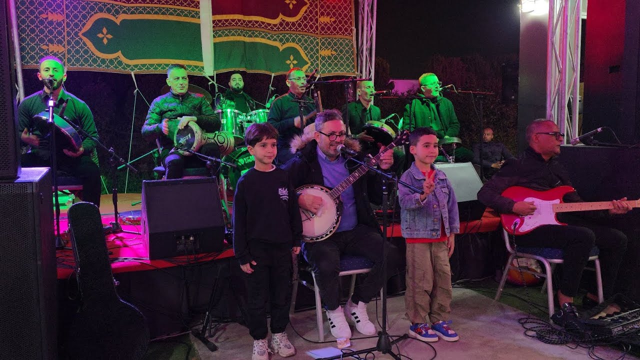 عبد الله الشراع أيت لمان تكروبيت إفجيجن #banjo_tachlhit #tagroupit #فن 