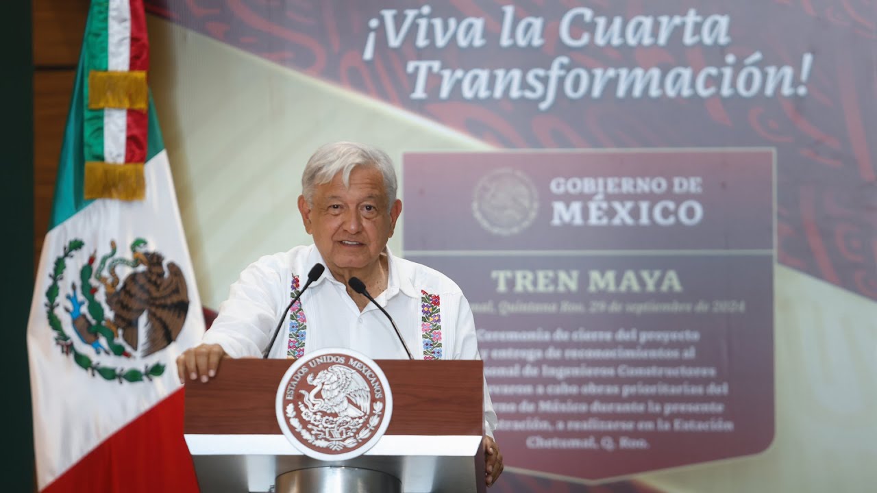 Tren Maya y entrega de reconocimientos a ingenieros constructores, desde Chetumal, Quintana Roo