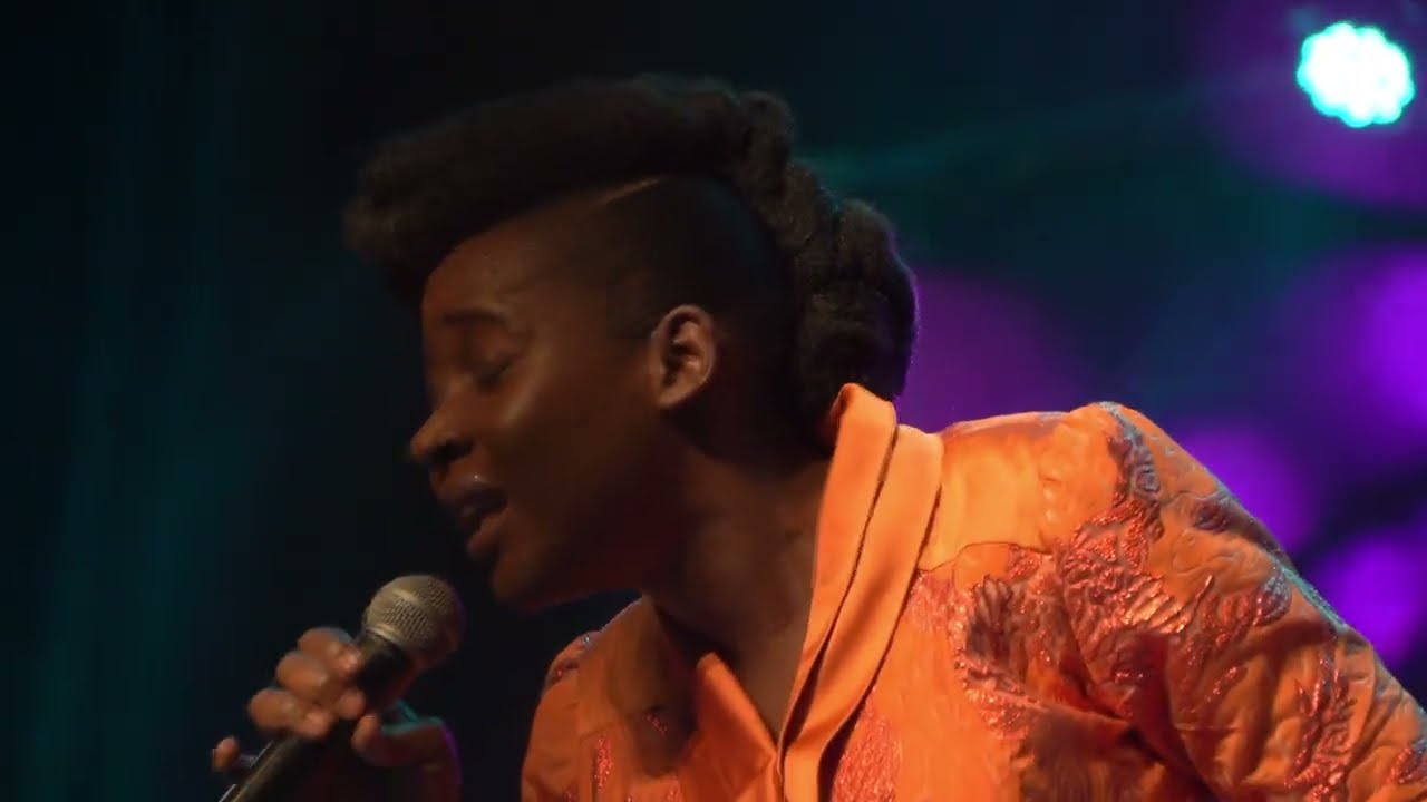 Satani haana makey : Hannah Mapepeta
