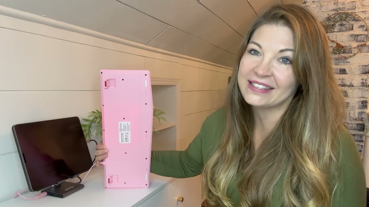 YesBeaut Pink Gaming Keyboard Review - Rainbow LED, Quiet Keys, PBT Keycaps, and More!