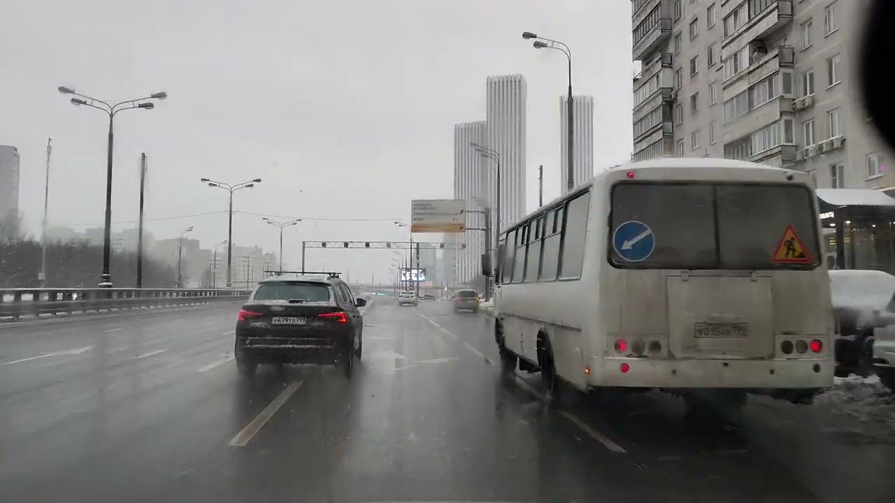 Едем по пустой Москве. с Наступившим!
