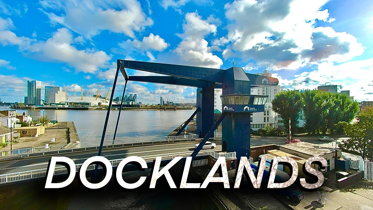 LONDON View -  Canary Wharf Cityscape