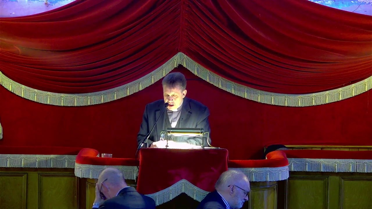 1 Kings 18 v 16 - 20  Elijah the trouble maker?