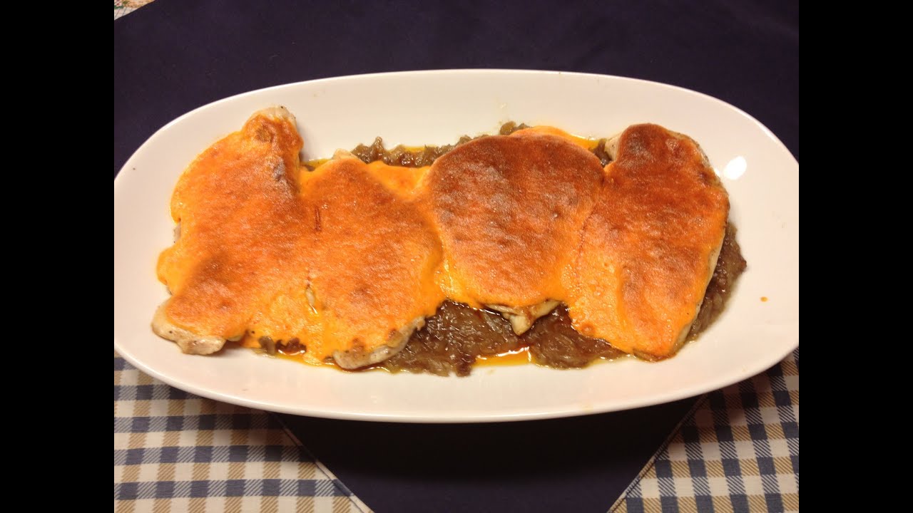 Filetes de pollo con mayonesa de pimiento