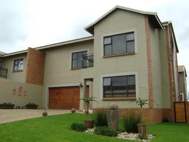 3 Bedroom House For Sale in Roberts Estate, Middelburg, Mpumalanga, South Africa for ZAR 1,325,000