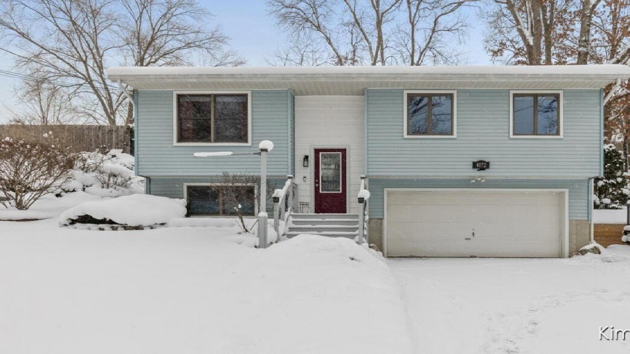 4172 Huntington Avenue NE, Grand Rapids, MI Presented by Kim Hensley.