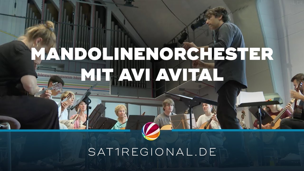 Schleswig-Holstein Musik Festival: Mandolinenorchester spielt unter Leitung von Avi Avital