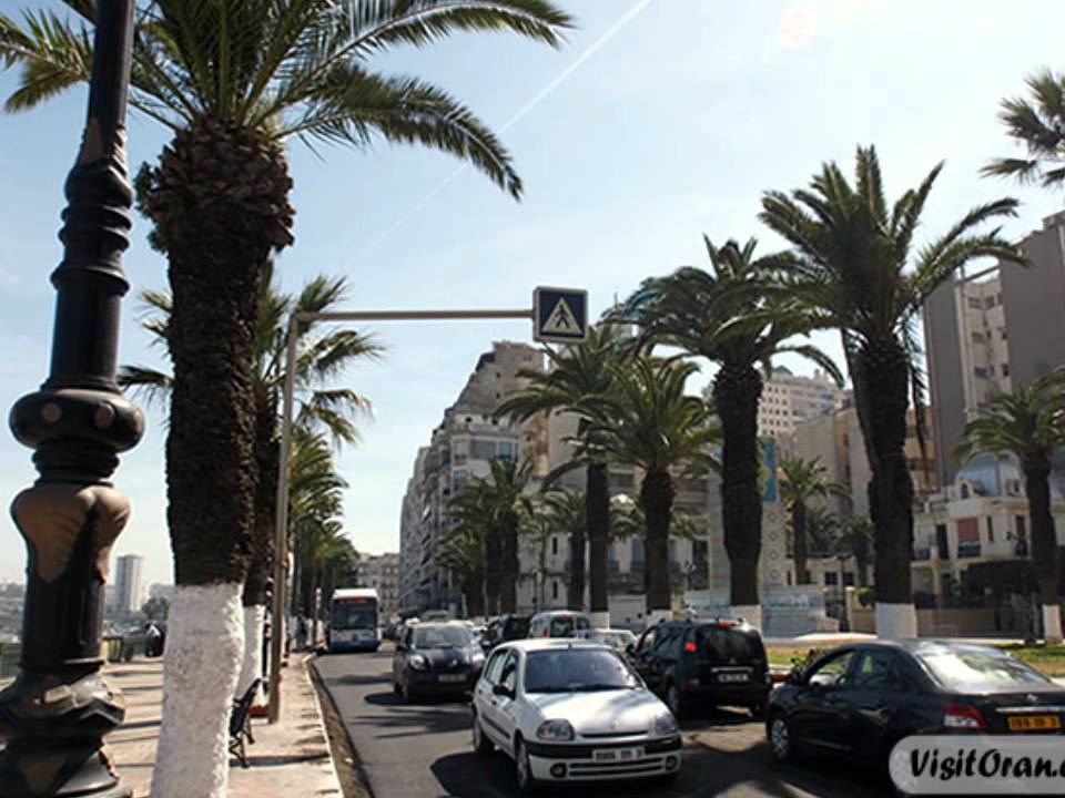 Visite à Oran ( ALGERIE ) par l'homme s'en vas