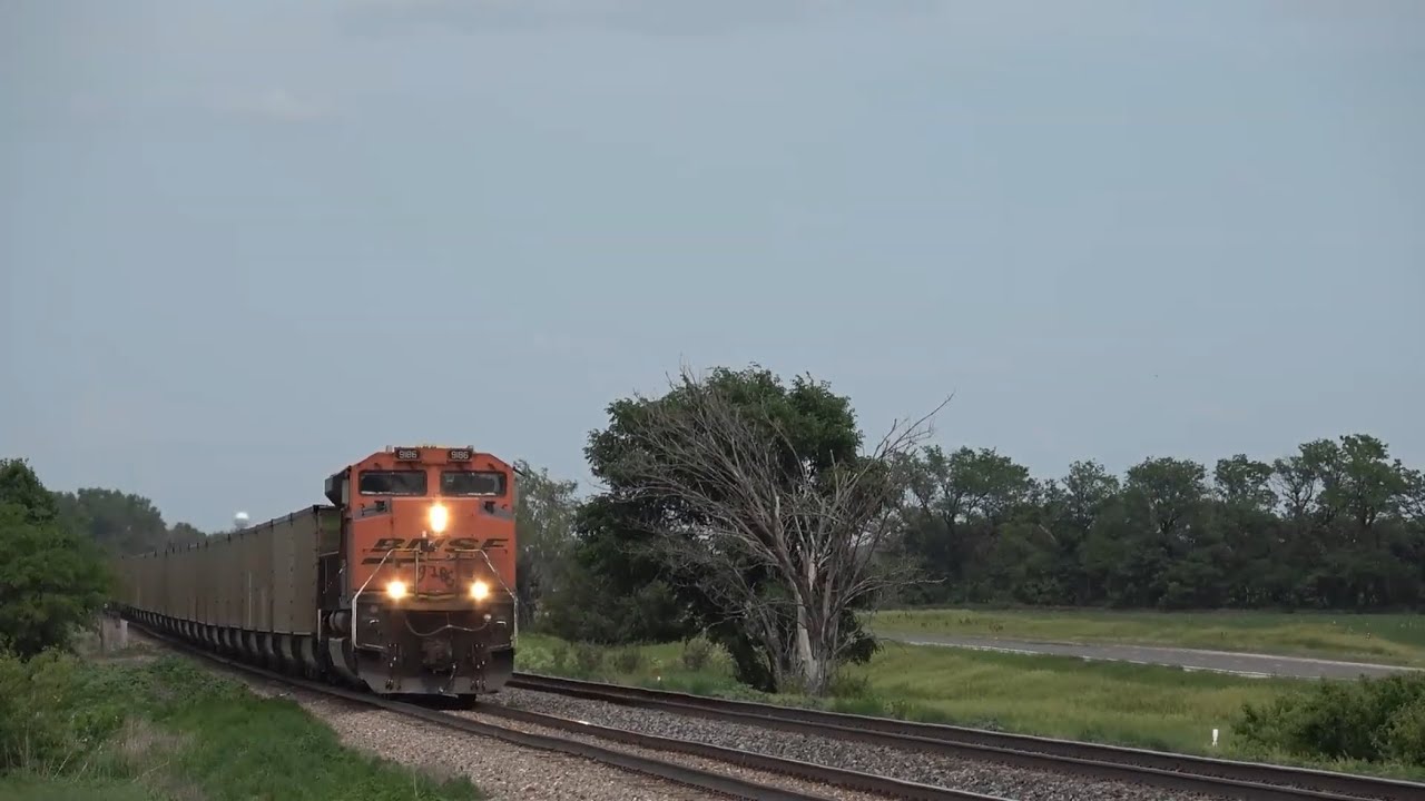 Sunny day railfanning on the BNSF Creston Subdivision 6/14/25