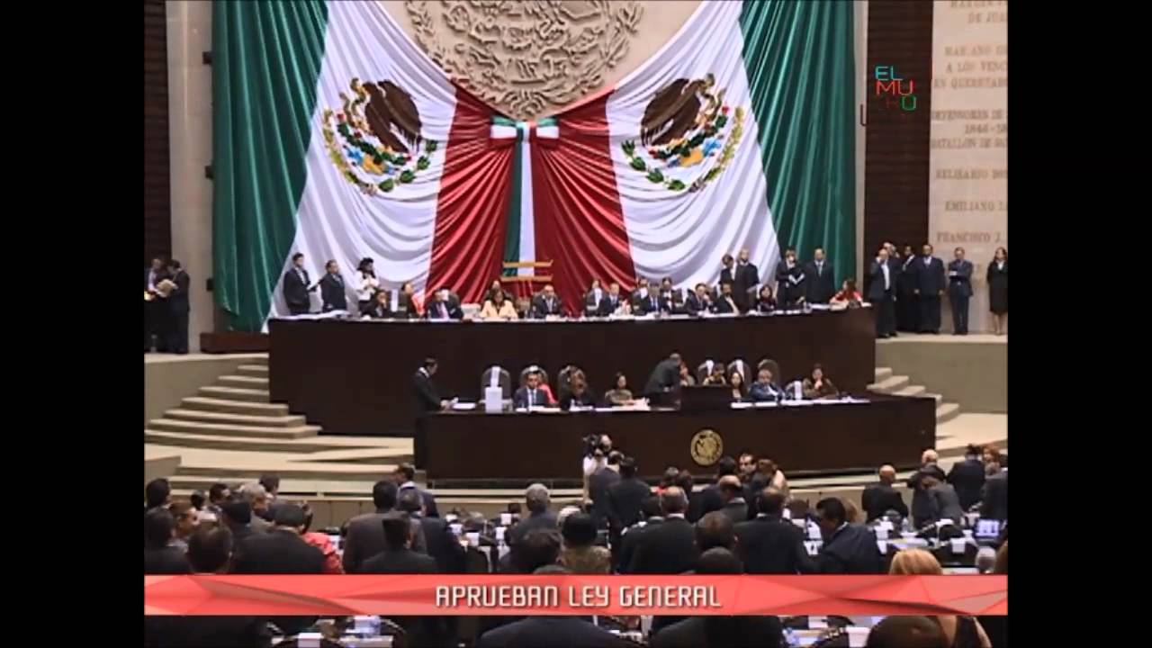 Diputados aprobaron Ley General del Servicio Profesional Docente
