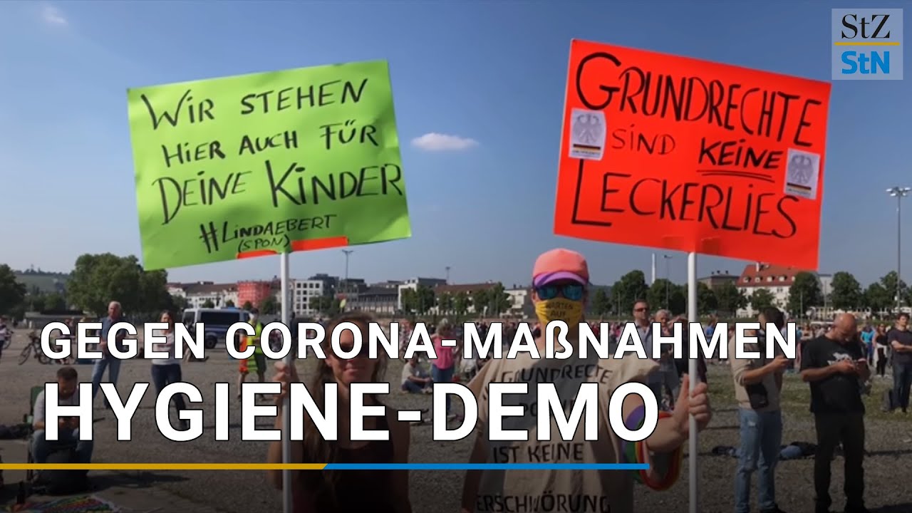 Corona-Demo in Stuttgart - Gegner der Corona-Maßnahmen demonstrieren auf dem Wasen
